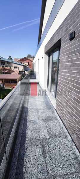 Jiului, apartament 2 camere bloc nou.